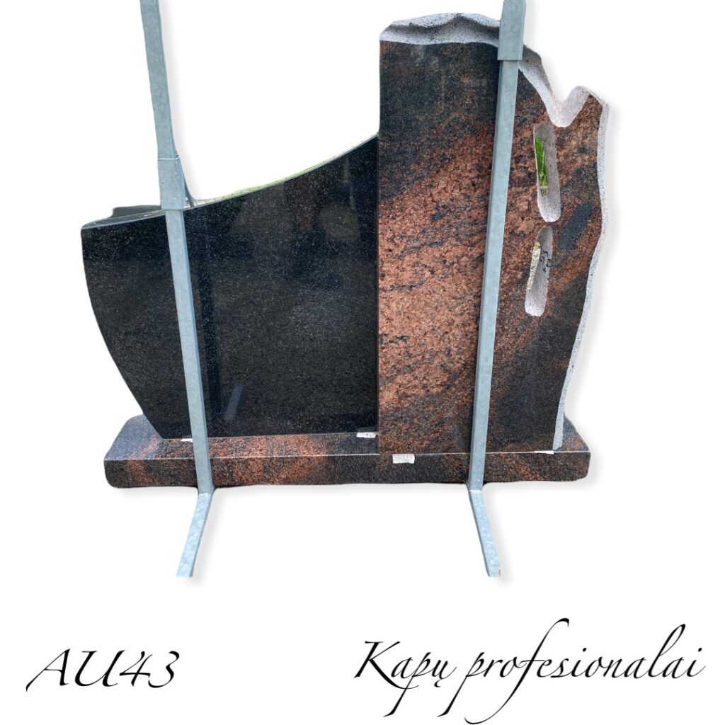 AU43
